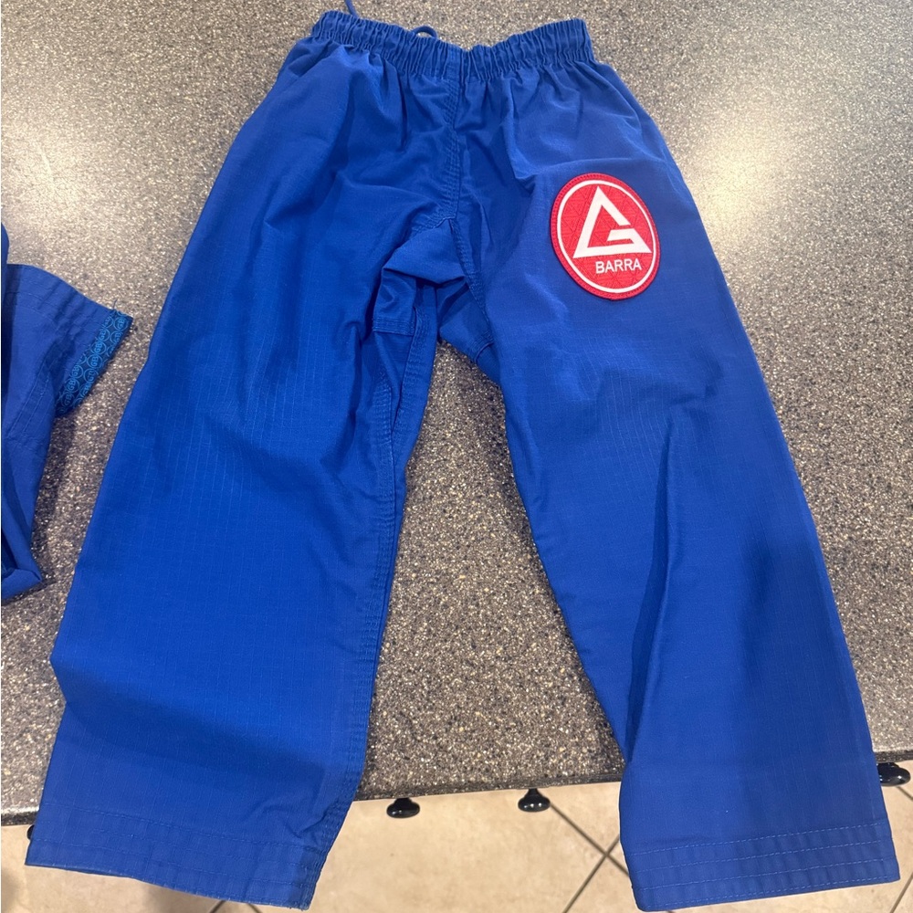 Gracie Barra Kids Blue Jiu-Jitsu Gi Set size Y2 - Picture 2 of 5